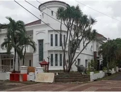 Potret Massa Jarah Rumah Eko Patrio Ini Namanya Perampasan Aset