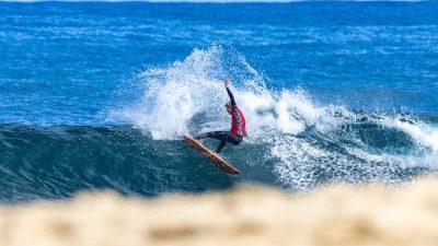 Potret Peselancar Dunia