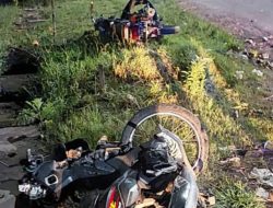 Detik-detik Kecelakaan Adu Banteng di Jalan Selabintana, Pengendara Motor Terluka Parah