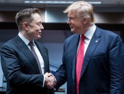 Trump dan Musk Akhirnya Duduk Berdampingan, Keduanya Tampak Akrab