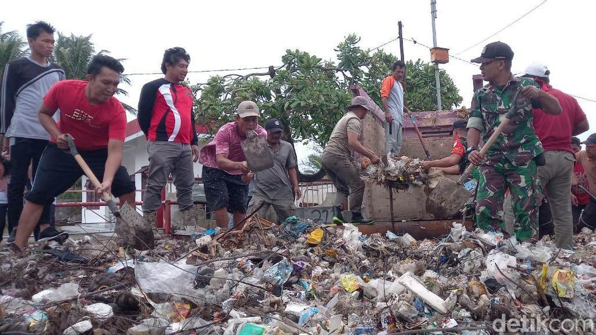 Dari Laut ke Darat