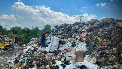 Sampah Menumpuk
