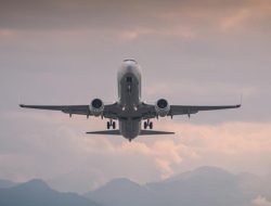Baterai Terbakar di Kabin, Pesawat Air China Mendarat Darurat