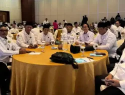 PT IPE Serahkan Bantuan Kemanusiaan untuk Korban Banjir di Aceh