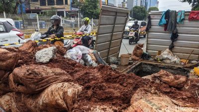 Habis Digali Tak Dirapikan