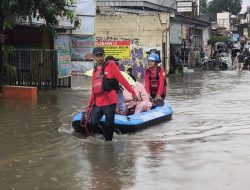 Jalan Pondok Kacang dan Ceger Raya Tangsel Lumpuh Hujan Deras Picu Banjir