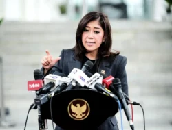Menkomdigi Sebut Indonesia Negara Non-Barat Pertama Batasi Medsos untuk Anak
