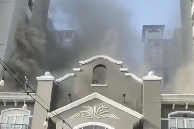 Apartemen Mediterania Tanjung Duren Jakbar Terbakar