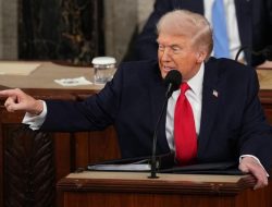 Perundingan Damai Belum Mulai Trump Ancam Serang Iran Lagi