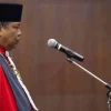 Mantan Hakim MK Arief Hidayat dapat Gelar Profesor Emeritus dari Universitas Borobudur