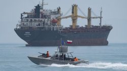 AS Klaim Tenggelamkan 6 Kapal Iran di Selat Hormuz
